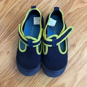 Cat & Jack Toddler Boy Size 10 Water Shoes